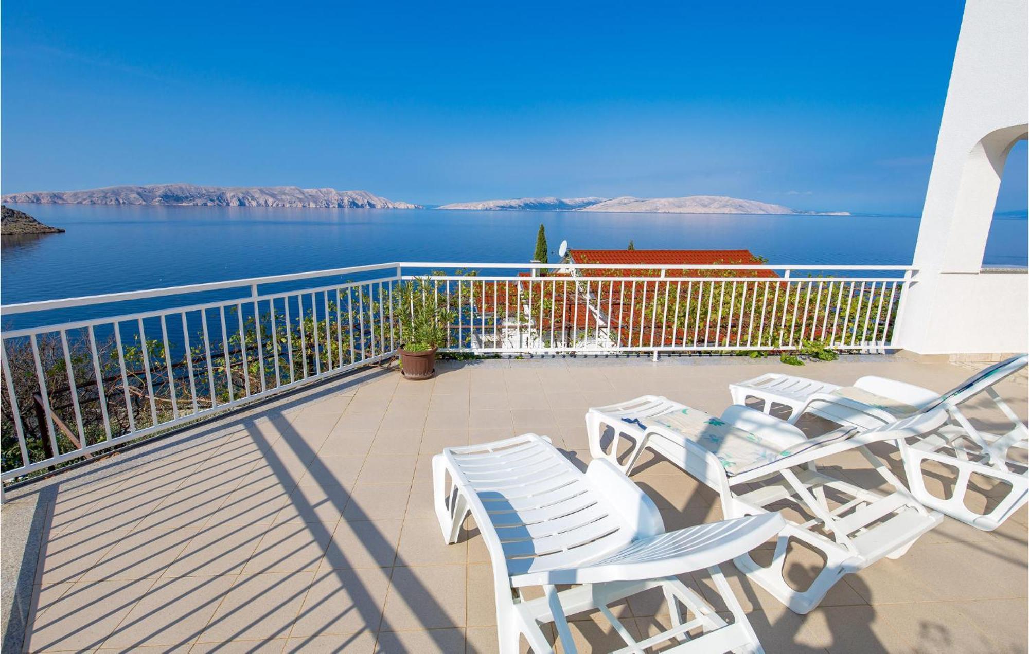 Nice Apartment In Sv,Juraj With Kitchen Sveti Juraj Exterior photo